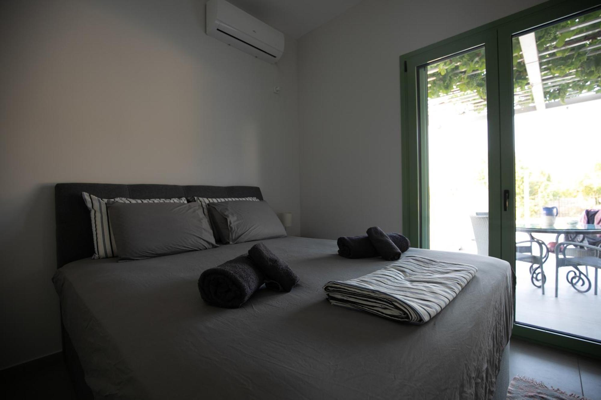 Willa Pine House Agioi Zewnętrze zdjęcie